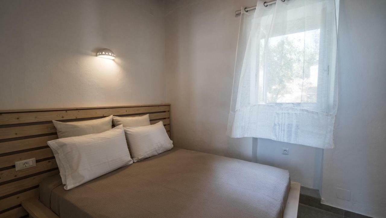Komis Mansion Εξάμπελα Εξωτερικό φωτογραφία