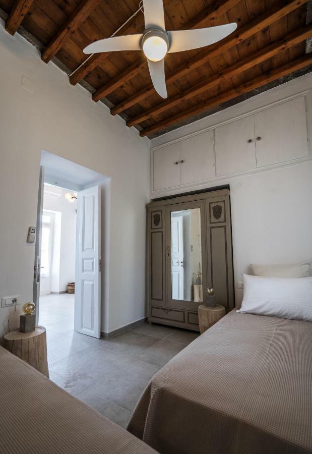 Komis Mansion Εξάμπελα Εξωτερικό φωτογραφία